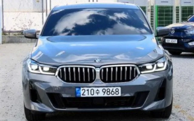 인천신용불량자중고차대출 6시리즈 GT (G32) 630i xDrive M 스포츠 매물 사진 6 - 2022/10 29,393km